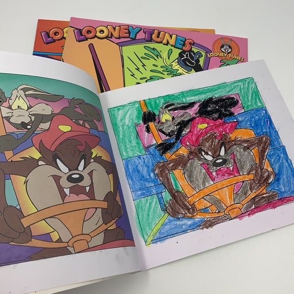 3 coloring books by Looney Tunes WB used - Picture 3 of 13